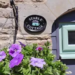 Wayside Farm Stable Ferienhaus
